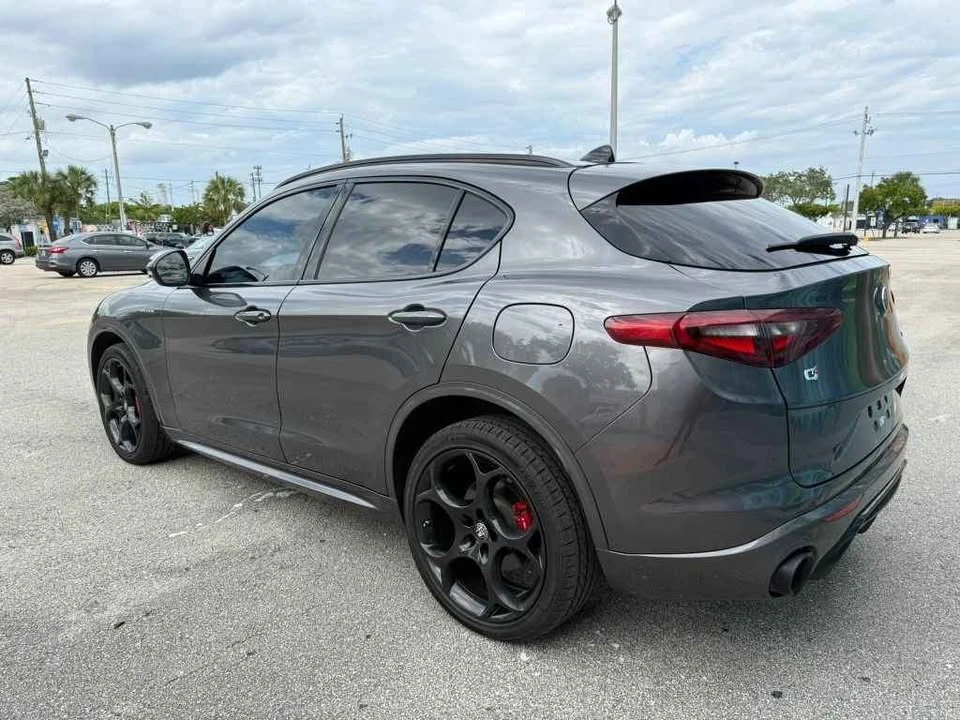 2022 Alfa Romeo Stelvio - Image 5 of 9
