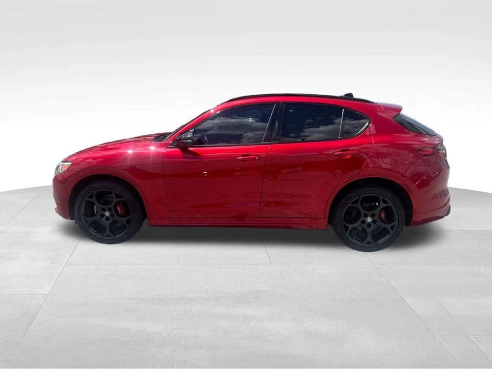 2022 Alfa Romeo Stelvio - Image 3 of 12
