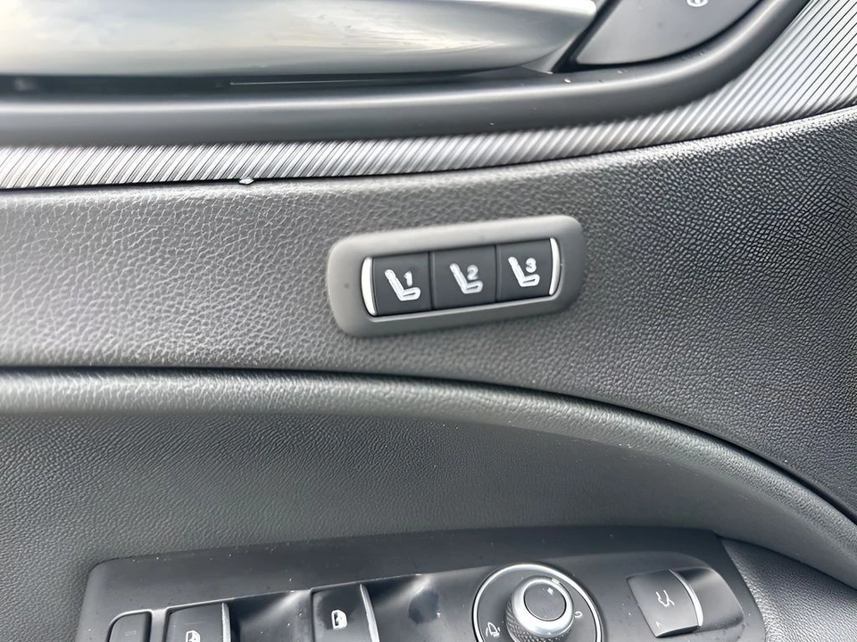 2022 Alfa Romeo Stelvio - Image 13 of 21