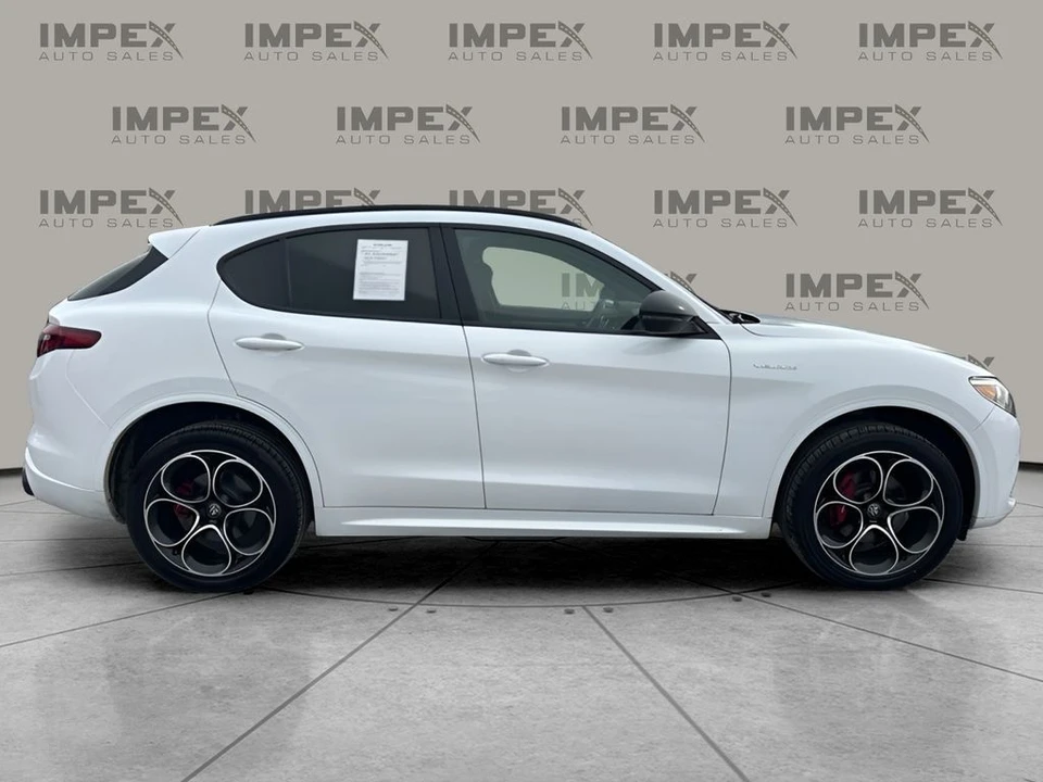 2022 Alfa Romeo Stelvio - Image 7 of 21
