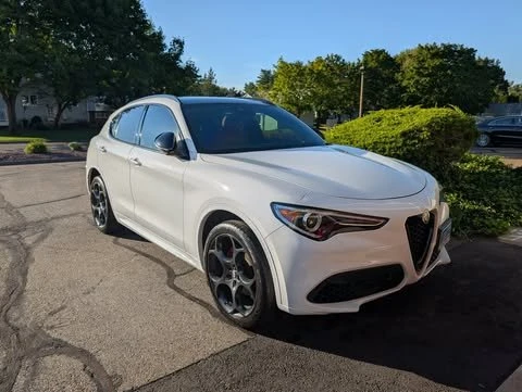 2022 Alfa Romeo Stelvio - Image 19 of 20