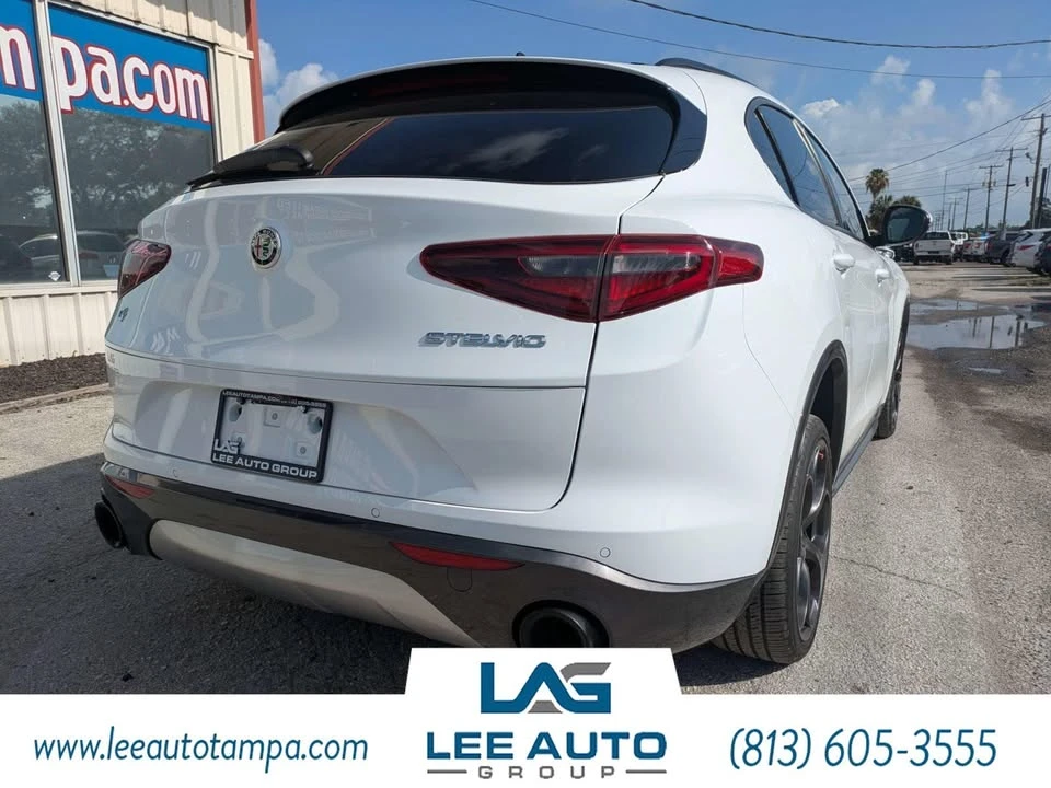 2022 Alfa Romeo Stelvio - Image 3 of 20
