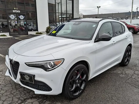 2022 Alfa Romeo Stelvio Sprint