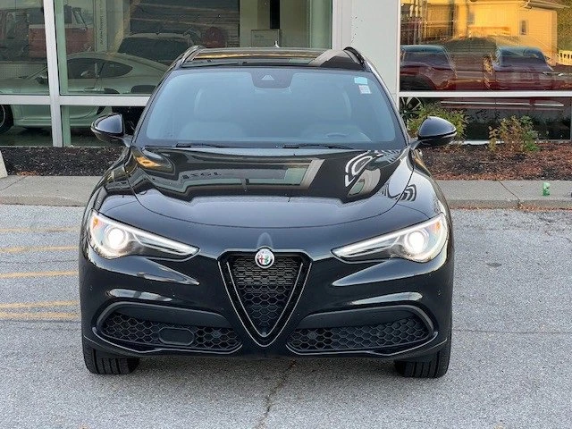 2022 Alfa Romeo Stelvio - Image 9 of 19
