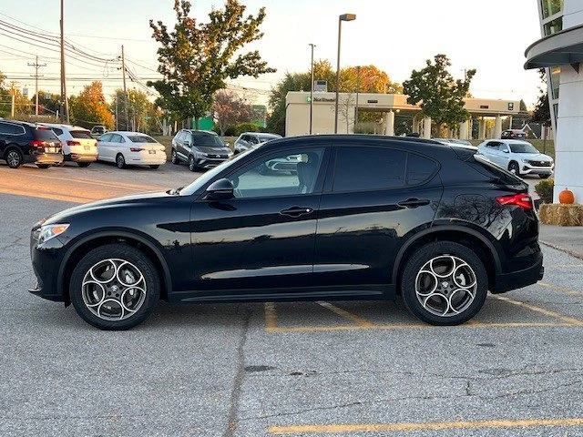 2022 Alfa Romeo Stelvio - Image 7 of 19