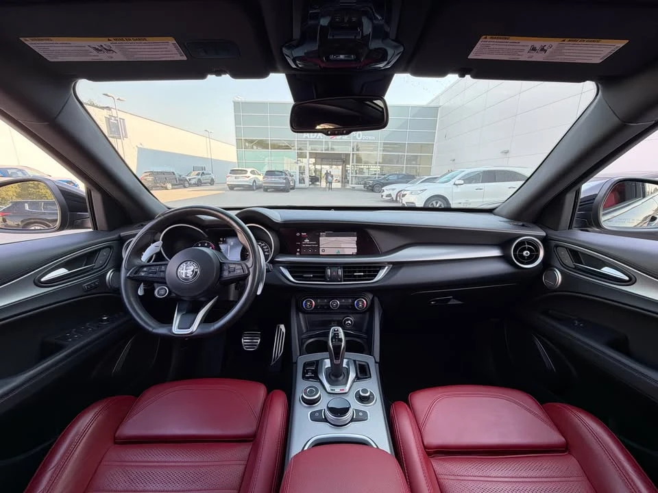 2022 Alfa Romeo Tonale - Image 13 of 18