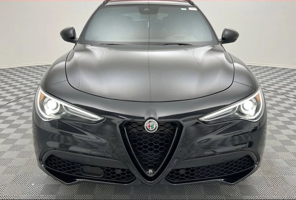 2022 Alfa Romeo Tonale - Image 2 of 6