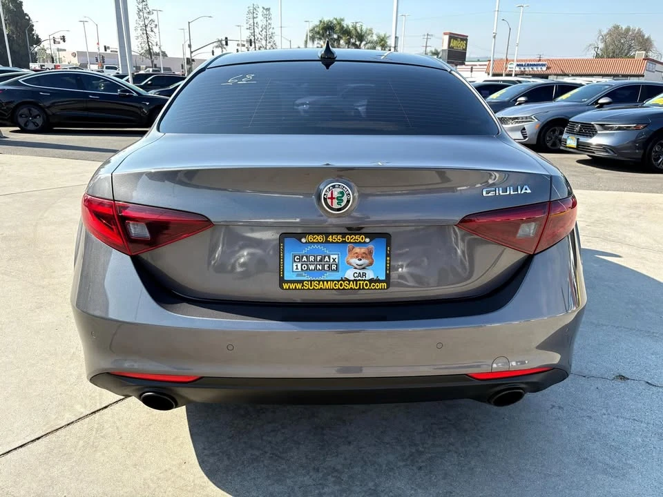 2022 Alfa Romeo Giulia - Image 6 of 20