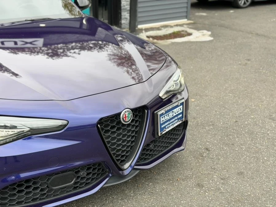 2022 Alfa Romeo Giulia - Image 6 of 20