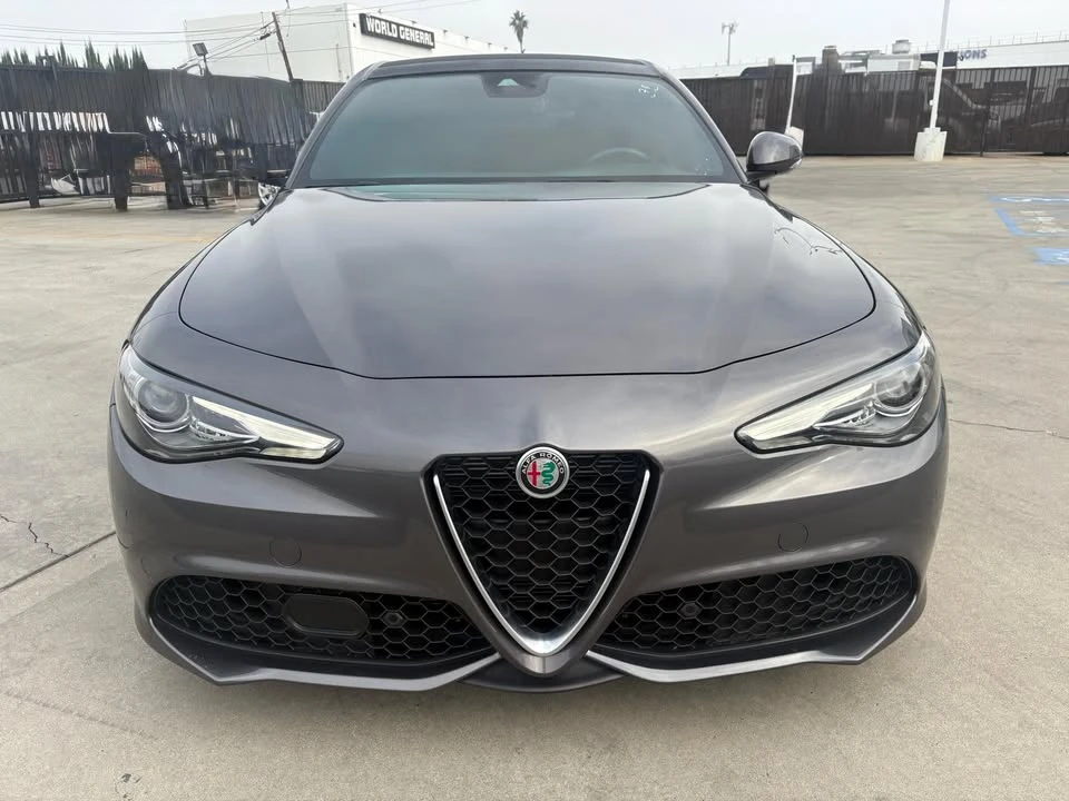 2022 Alfa Romeo Giulia - Image 12 of 20
