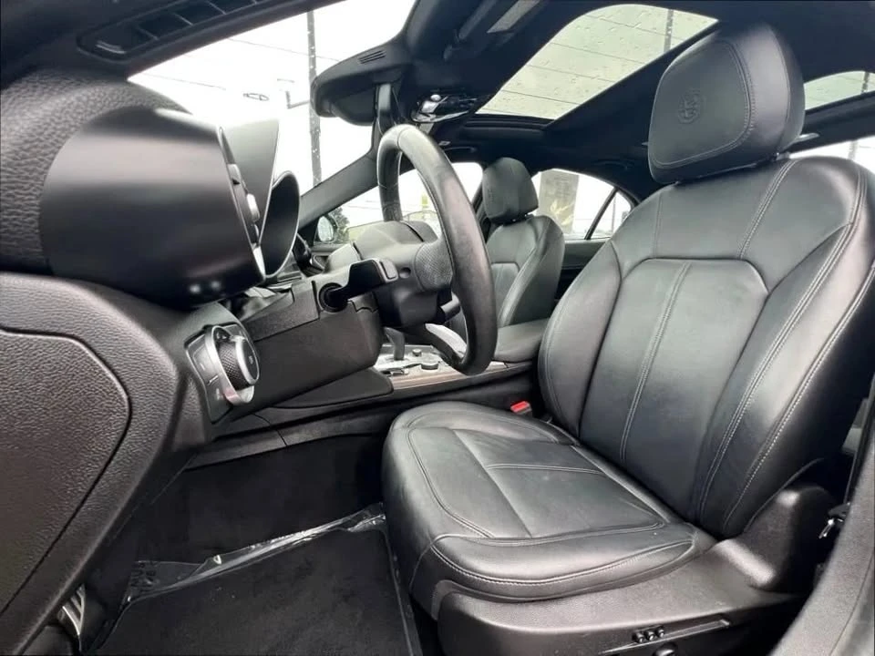 2022 Alfa Romeo Giulia - Image 17 of 20
