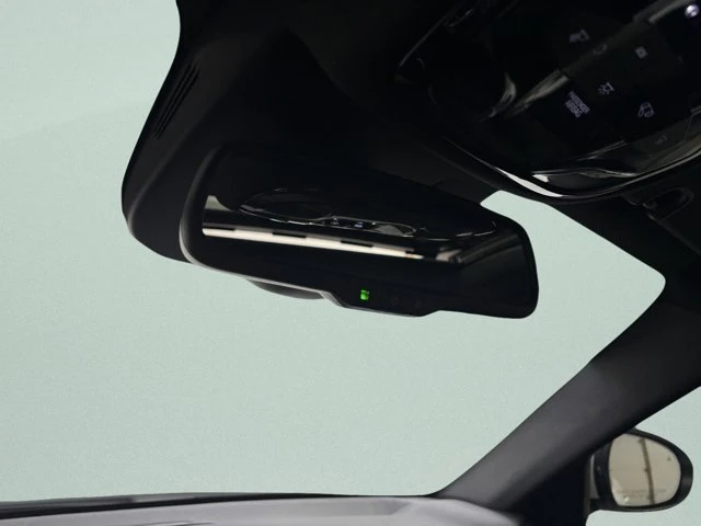 2022 Alfa Romeo Giulia - Image 18 of 20