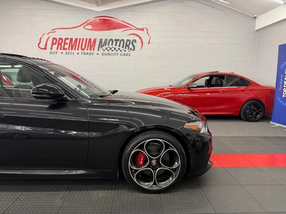 2022 Alfa Romeo Giulia - Image 3 of 20
