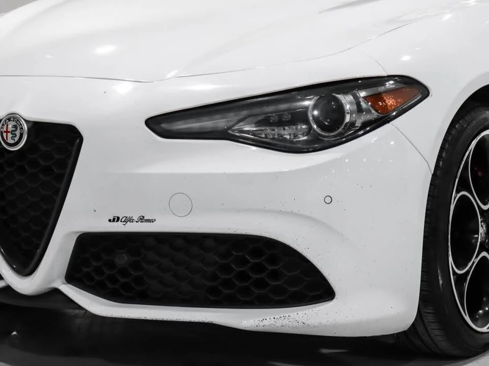 2022 Alfa Romeo Giulia - Image 3 of 15