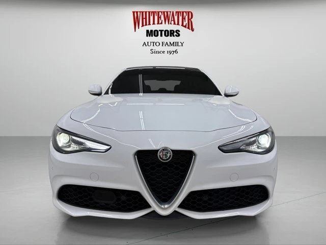 2022 Alfa Romeo Giulia - Image 6 of 20