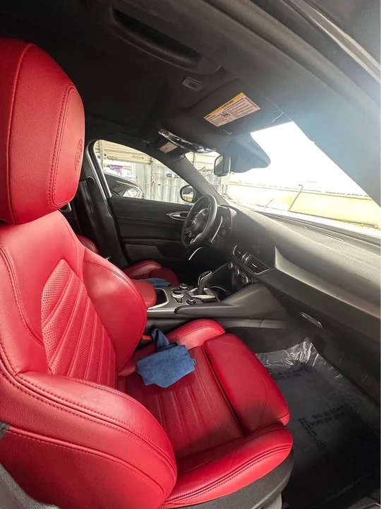 2022 Alfa Romeo Giulia - Image 4 of 5