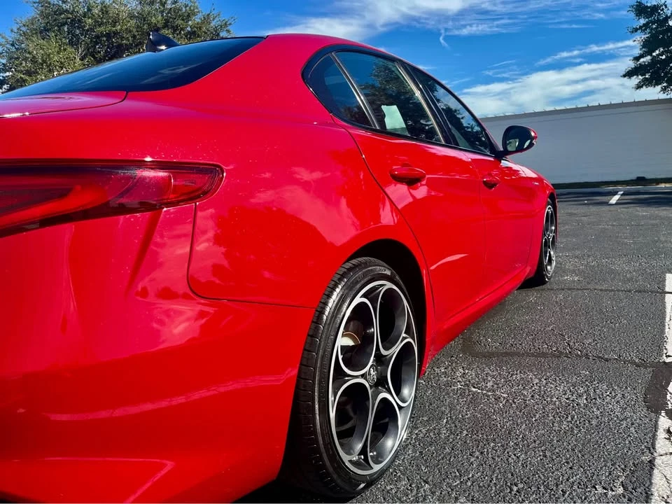 2022 Alfa Romeo Giulia - Image 7 of 16