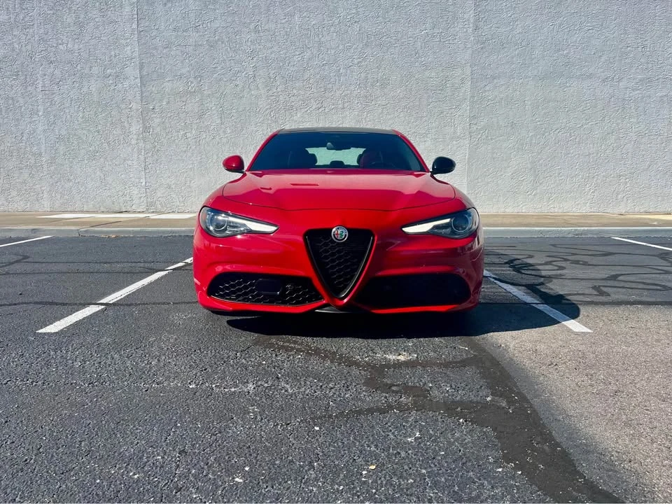 2022 Alfa Romeo Giulia - Image 2 of 16