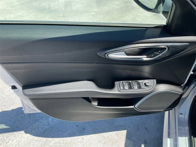 2022 Alfa Romeo Giulia - Image 10 of 19