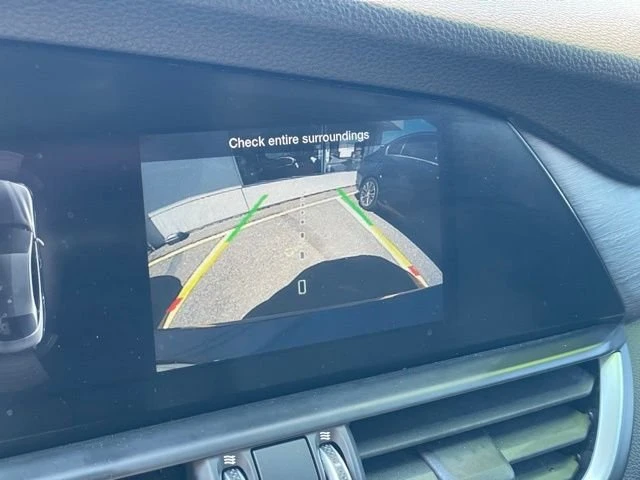 2022 Alfa Romeo Giulia - Image 18 of 20