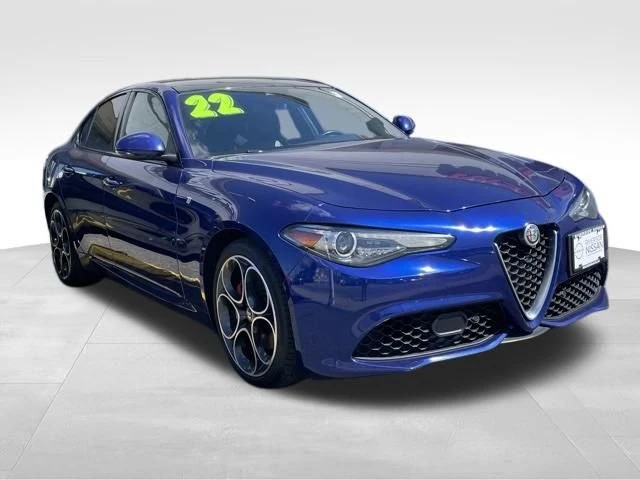 2022 Alfa Romeo Giulia - Image 3 of 20