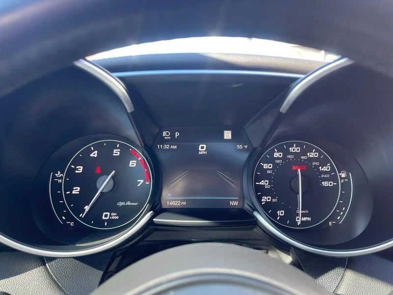 2022 Alfa Romeo Giulia - Image 8 of 12