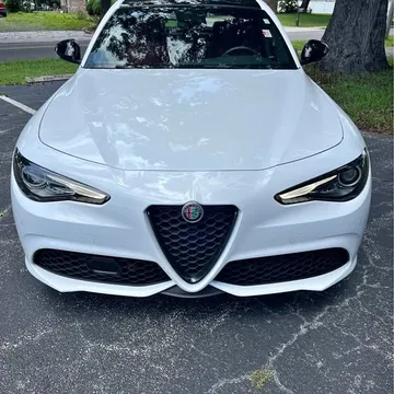 2022 Alfa Romeo Giulia Veloce