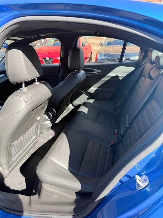 2022 Alfa Romeo Giulia - Image 6 of 14