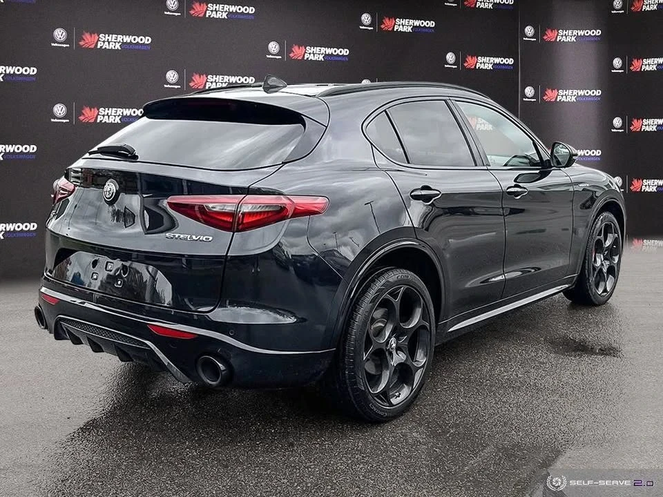 2022 Alfa Romeo Stelvio - Image 3 of 11
