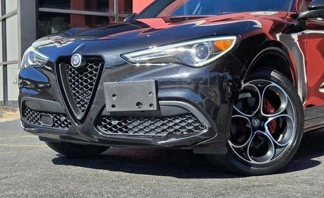 2022 Alfa Romeo Stelvio - Image 2 of 16