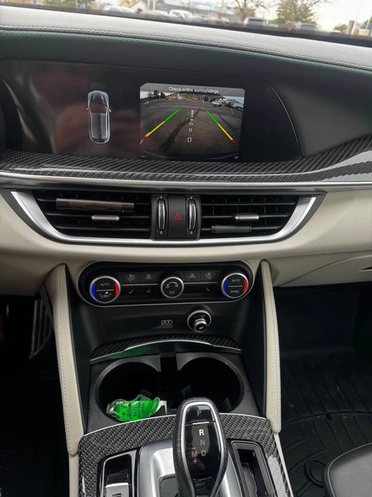 2022 Alfa Romeo Stelvio - Image 11 of 11