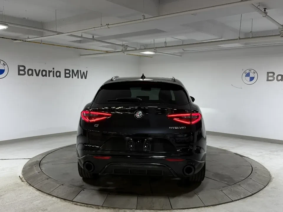 2022 Alfa Romeo Stelvio - Image 4 of 16