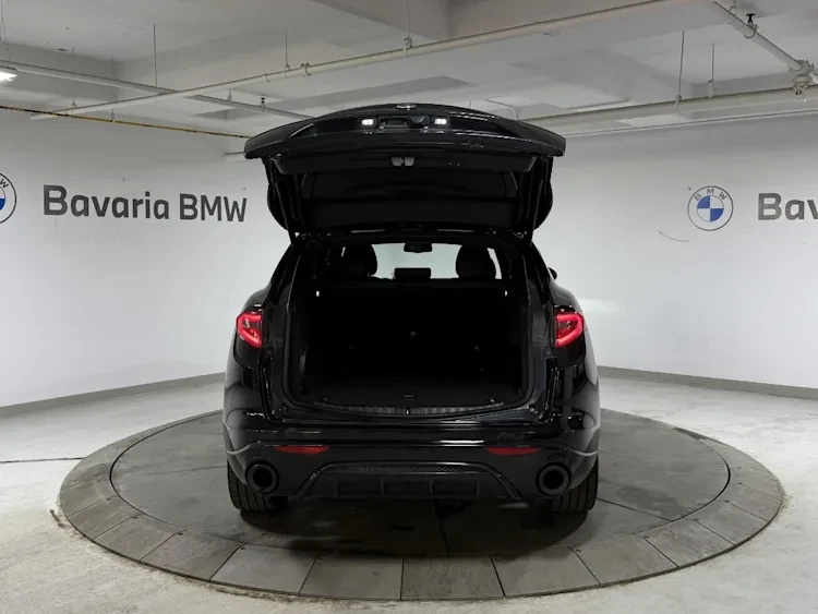 2022 Alfa Romeo Stelvio - Image 5 of 16