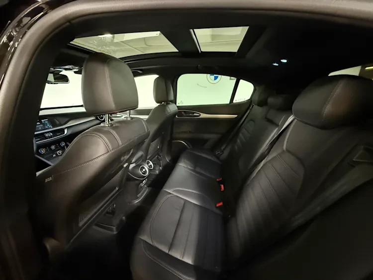 2022 Alfa Romeo Stelvio - Image 12 of 16
