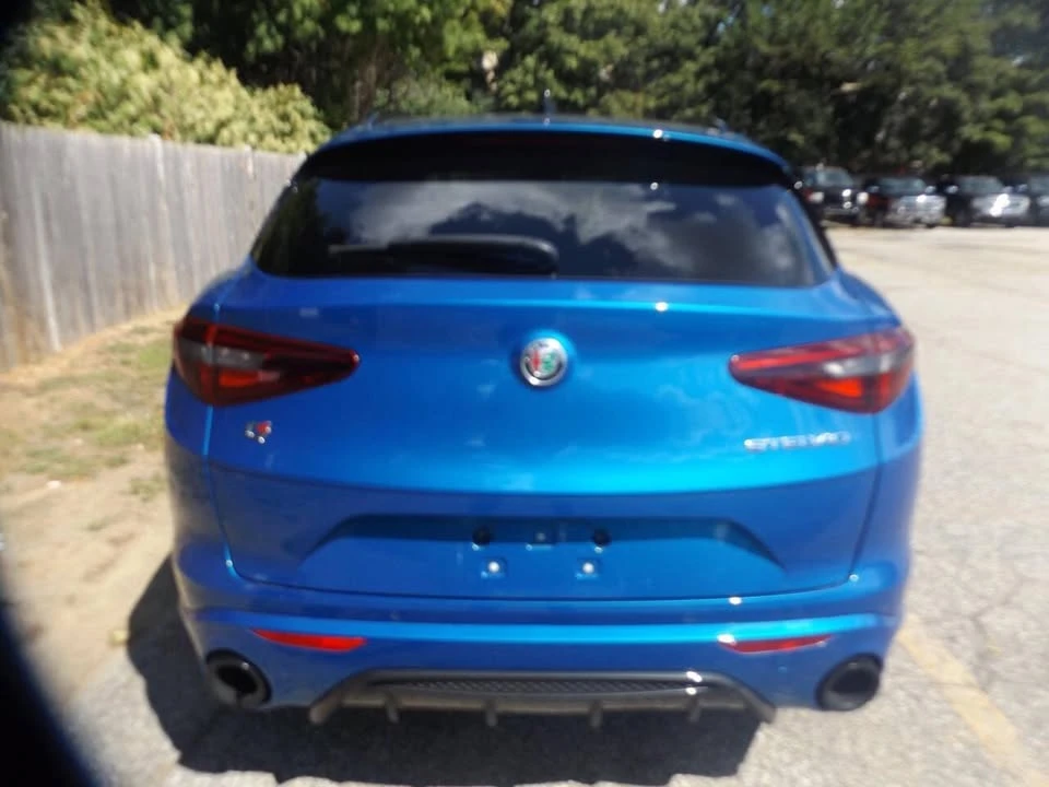 2022 Alfa Romeo Stelvio - Image 4 of 19