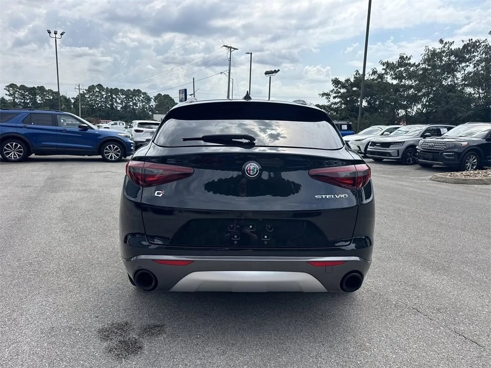 2022 Alfa Romeo Stelvio - Image 4 of 20