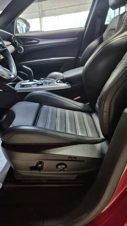 2022 Alfa Romeo Stelvio - Image 11 of 11