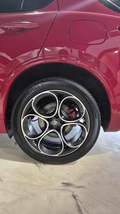 2022 Alfa Romeo Stelvio - Image 5 of 11