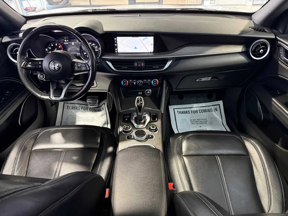 2022 Alfa Romeo Stelvio - Image 19 of 20