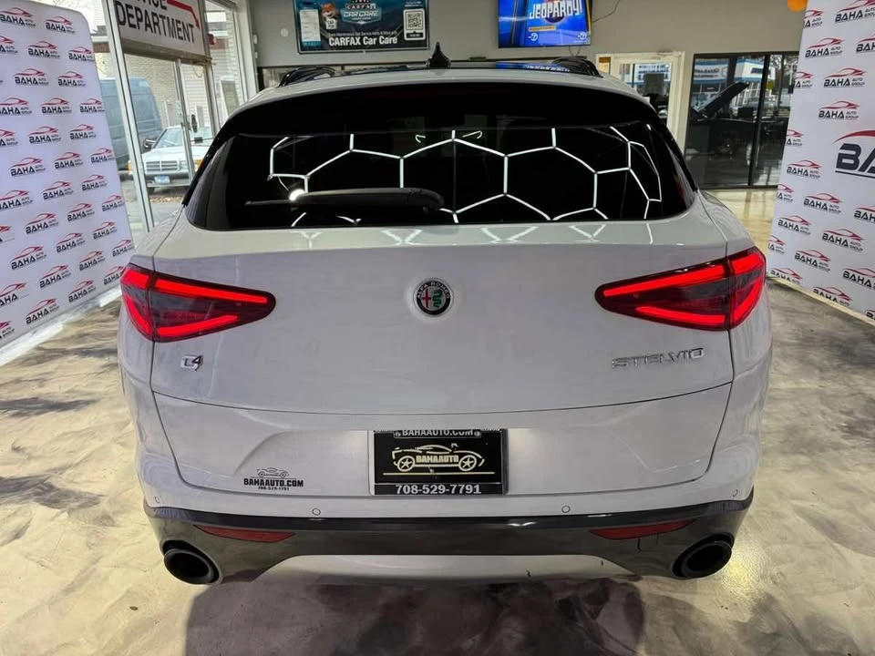2022 Alfa Romeo Stelvio - Image 7 of 20