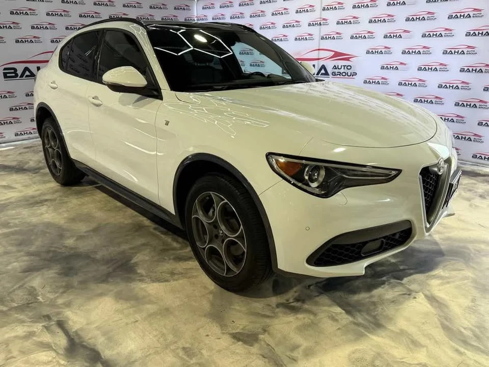 2022 Alfa Romeo Stelvio - Image 11 of 20