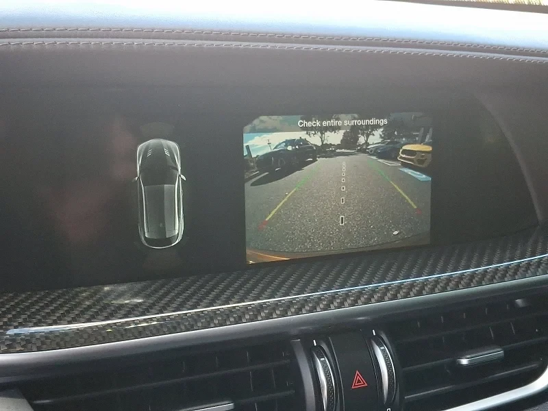 2022 Alfa Romeo Stelvio - Image 10 of 12