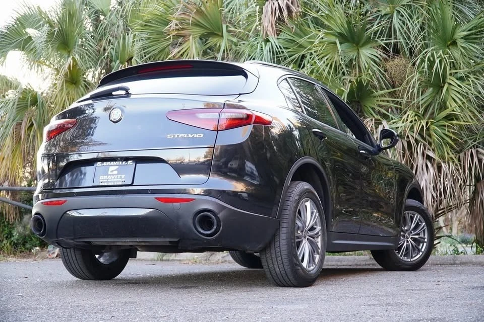 2022 Alfa Romeo Stelvio - Image 5 of 20