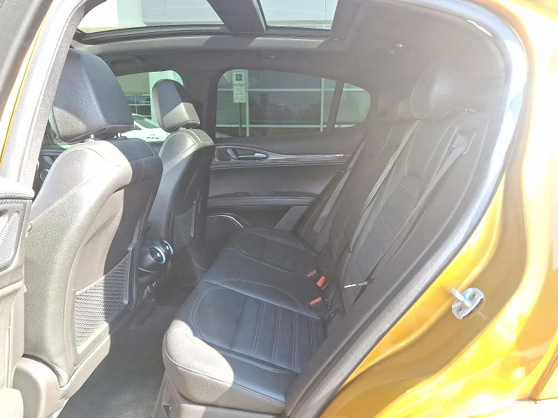 2022 Alfa Romeo Stelvio - Image 8 of 12