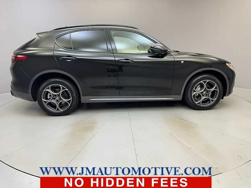 2022 Alfa Romeo Stelvio - Image 6 of 20