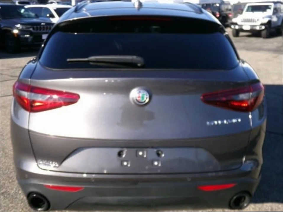 2022 Alfa Romeo Stelvio - Image 7 of 14