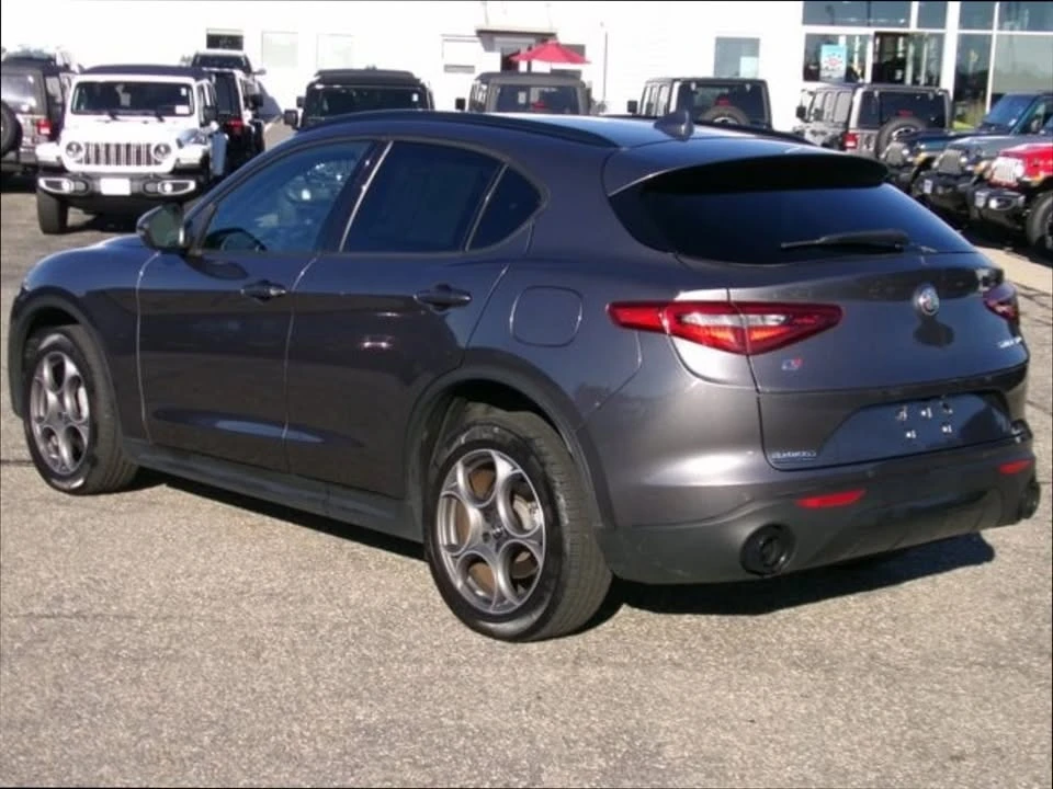 2022 Alfa Romeo Stelvio - Image 4 of 14
