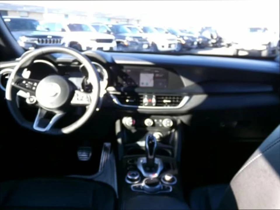 2022 Alfa Romeo Stelvio - Image 11 of 14