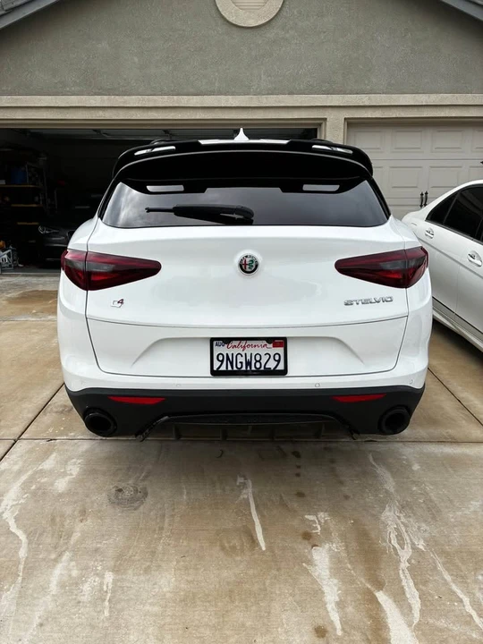 2022 Alfa Romeo Stelvio - Image 5 of 7