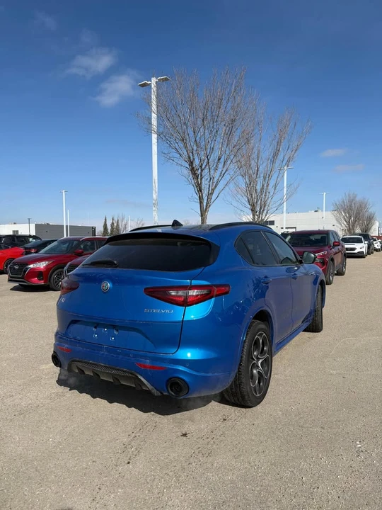 2022 Alfa Romeo Stelvio - Image 5 of 17